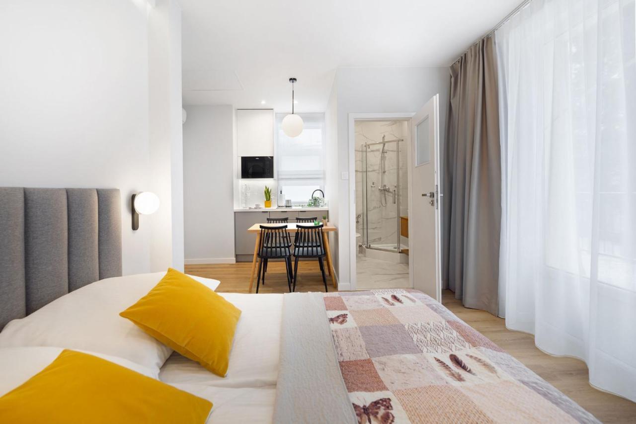 Apartamenty Familijne Kudowa-Zdrój Exteriör bild
