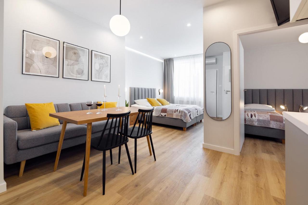 Apartamenty Familijne Kudowa-Zdrój Exteriör bild